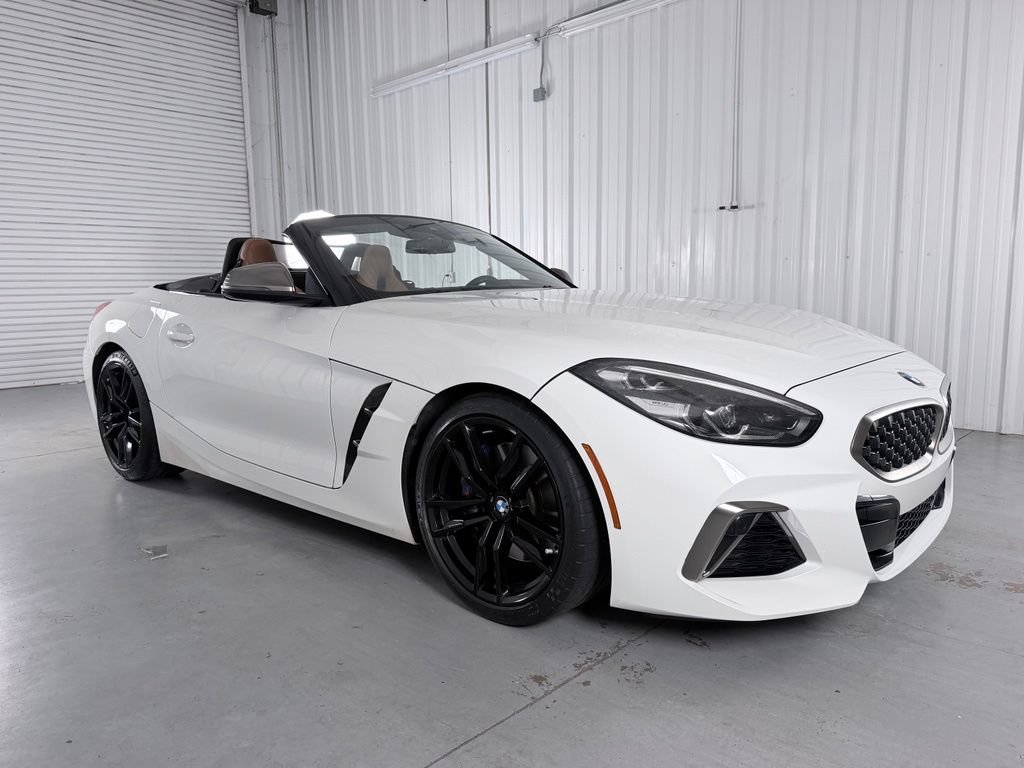Used 2020 BMW Z4 M40i w/ Executive Package RWD image 13