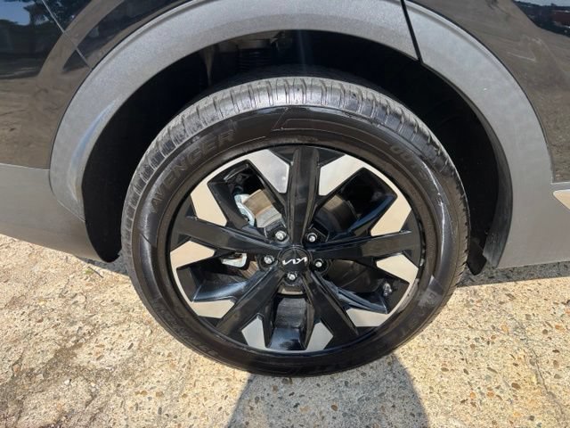 Used 2024 Kia Sportage X-Line w/ X-Line Premium Package AWD/4WD image 9