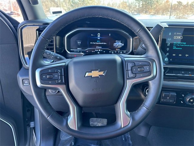 Used 2025 Chevrolet Silverado 1500 LT image 16