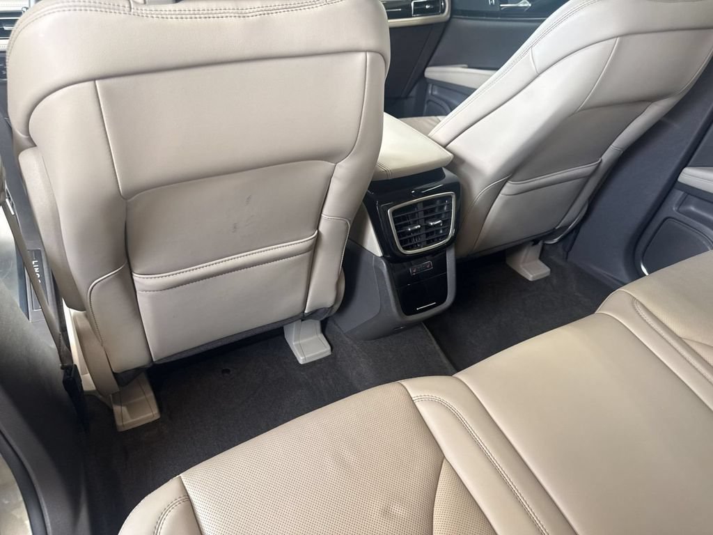 Certified 2023 Lincoln Nautilus Reserve AWD/4WD image 28
