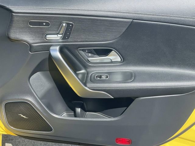 Used 2023 Mercedes-Benz CLA 250 image 36