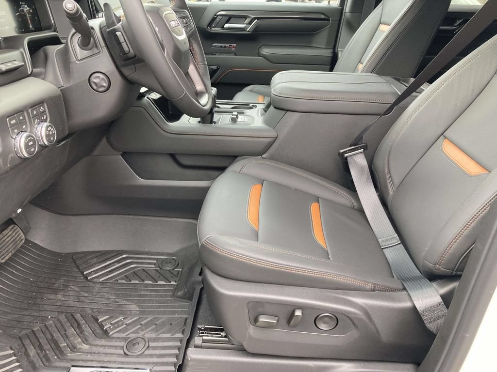 New 2026 GMC Sierra 1500 AT4 w/ AT4 Premium Package AWD/4WD image 16