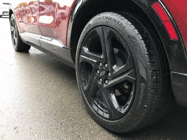 Used 2025 Chevrolet Equinox EV RS FWD image 36