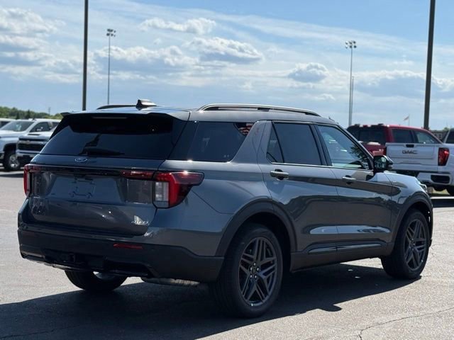 New 2026 Ford Explorer ST-Line AWD/4WD image 43