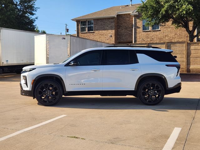 Used 2026 Chevrolet Traverse RS w/ LPO, Floor Liner Package FWD image 13