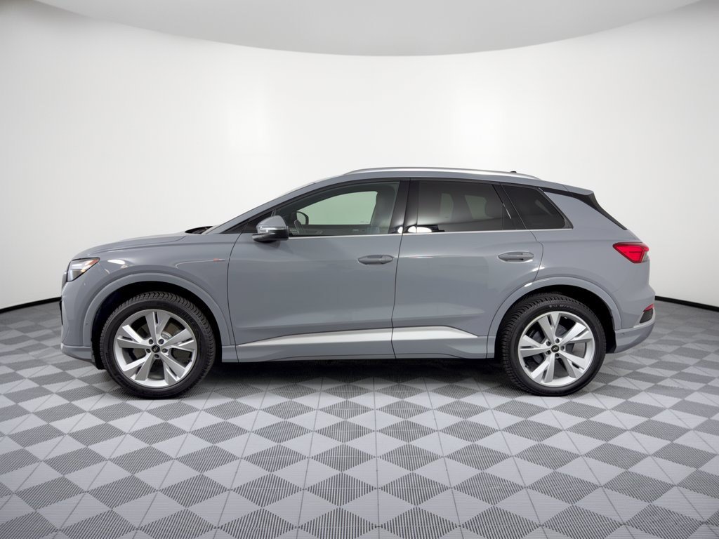 Certified 2023 Audi Q4 e-tron Premium Plus w/ Premium Plus AWD/4WD image 2