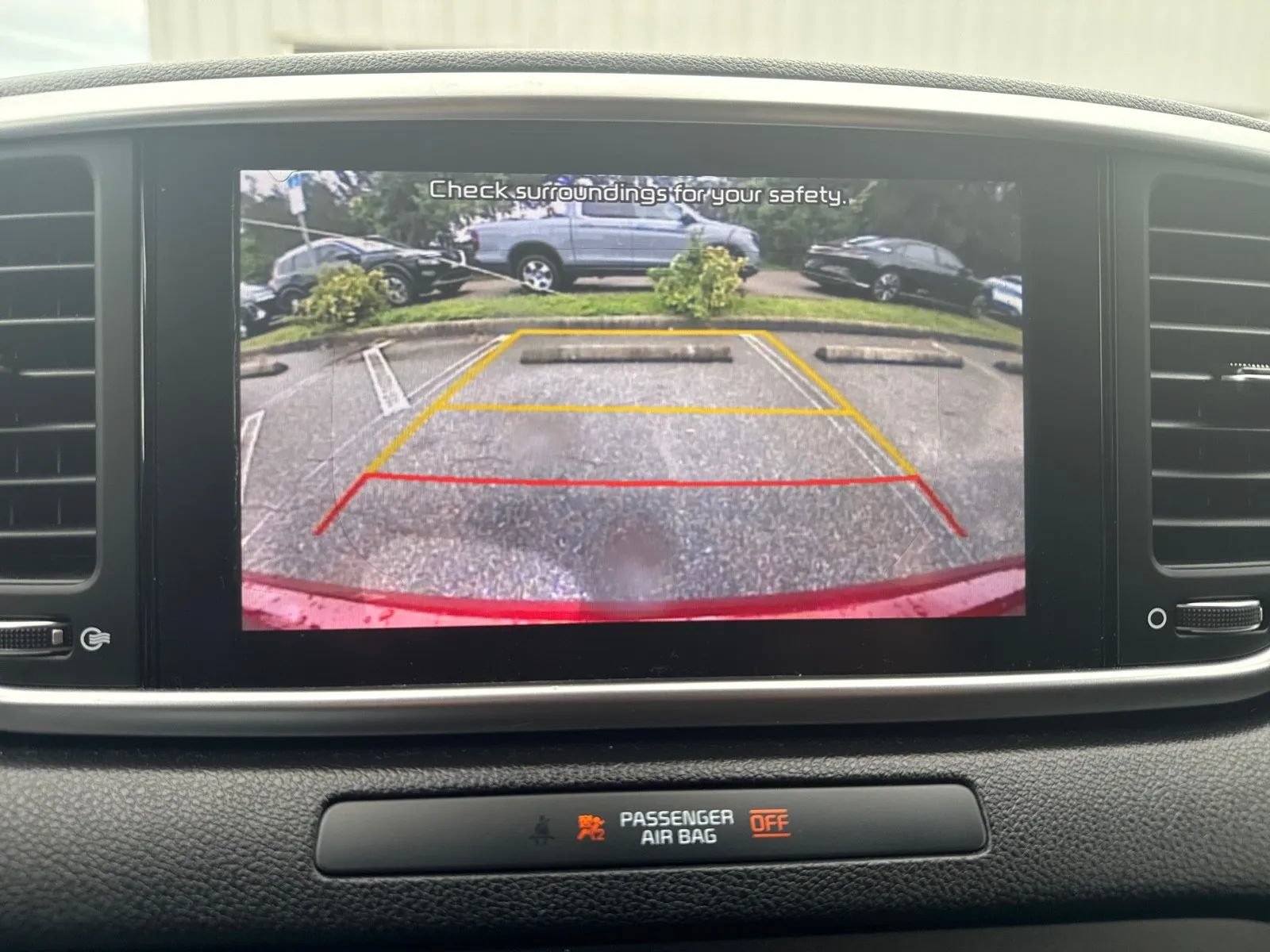 Used 2020 Kia Sportage LX FWD image 19