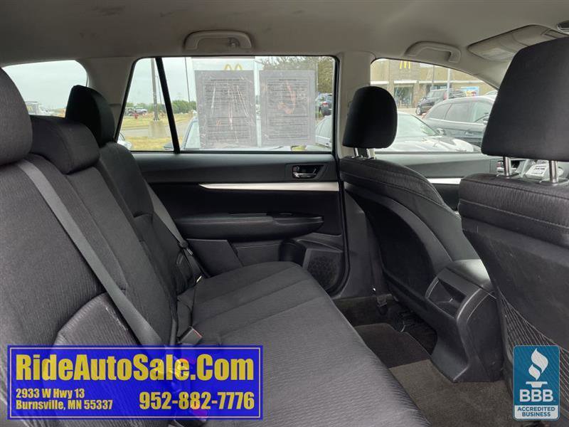 Used 2011 Subaru Outback 2.5i AWD/4WD image 16