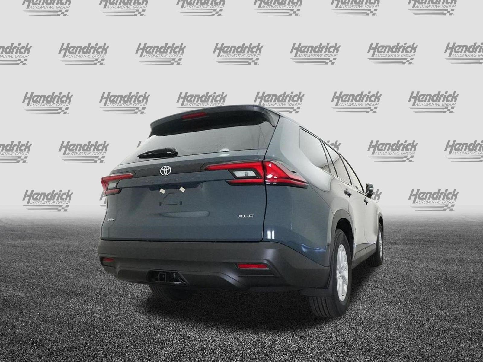 Used 2026 Toyota Grand Highlander XLE FWD image 25