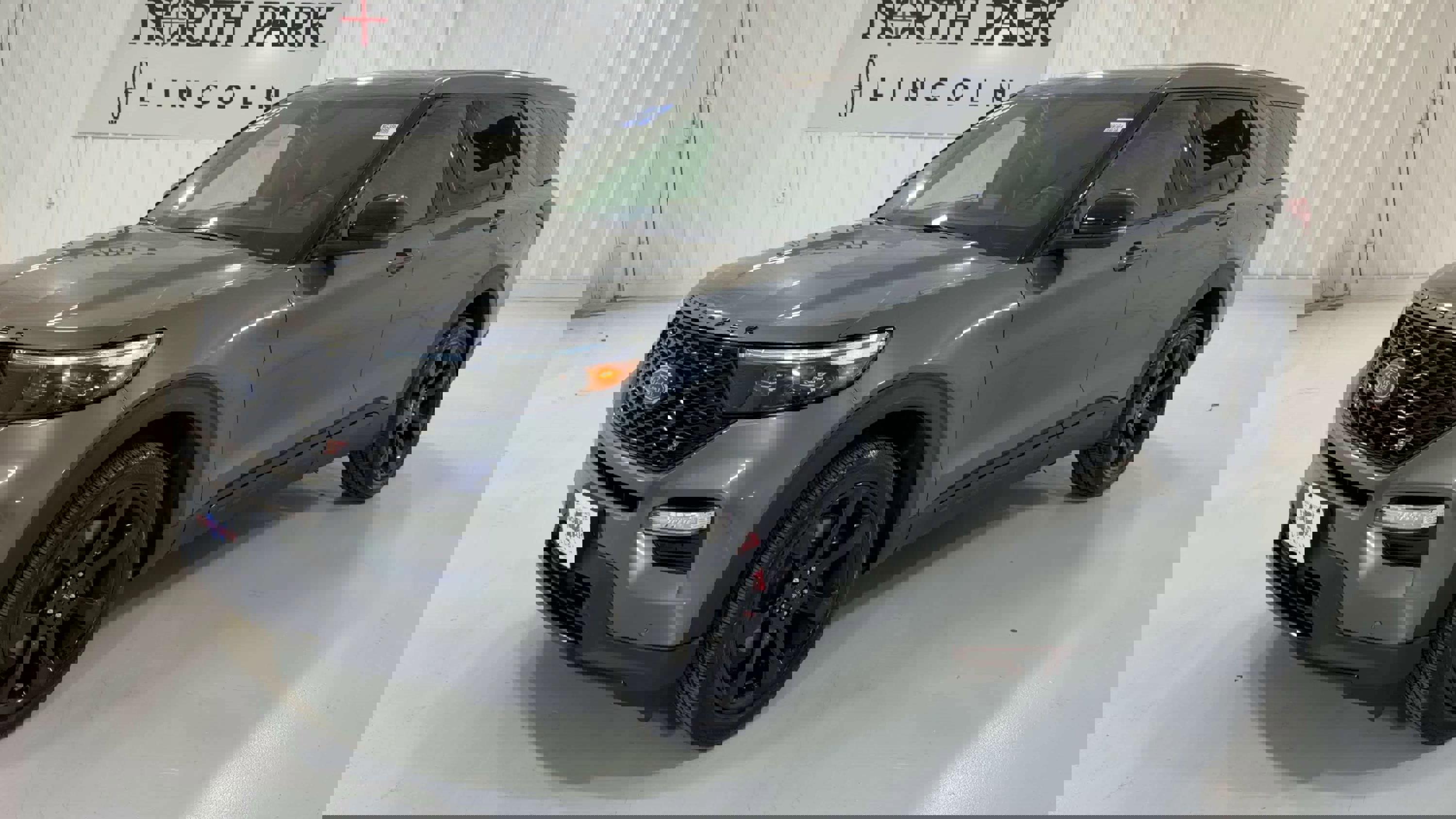 Used 2022 Ford Explorer ST w/ Equipment Group 401A image 5