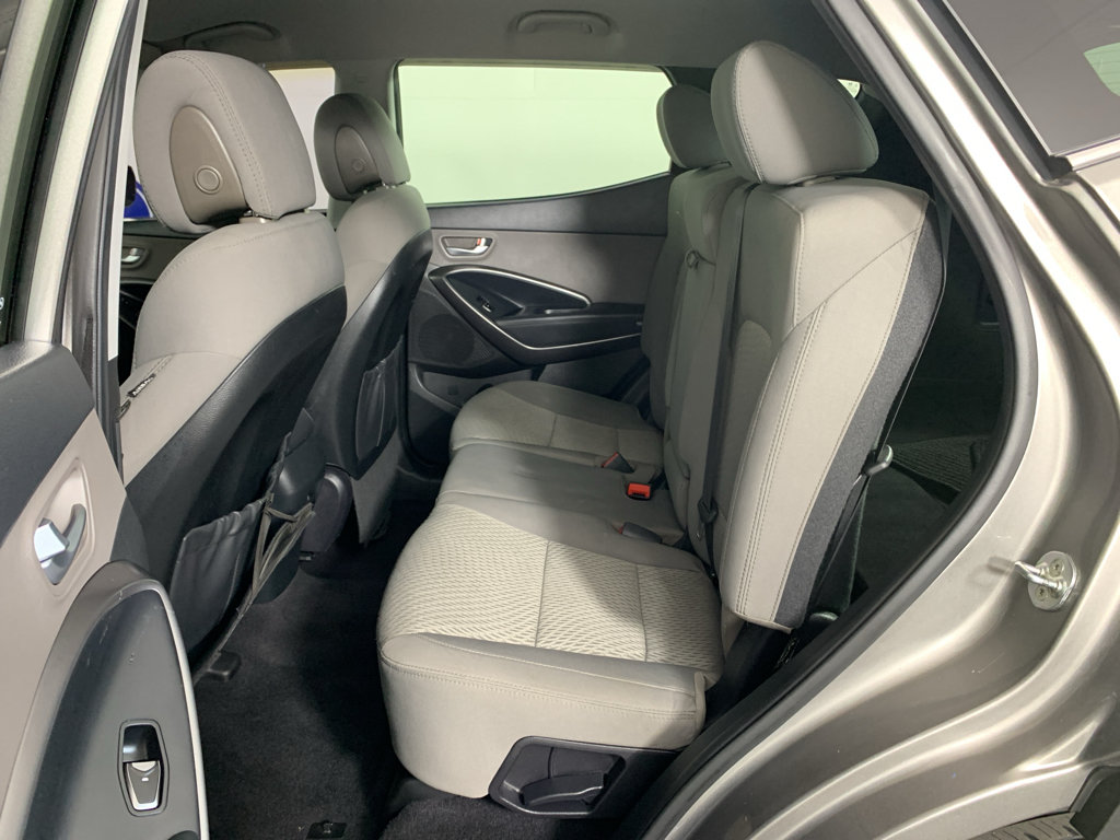 Used 2018 Hyundai Santa Fe Sport FWD image 31