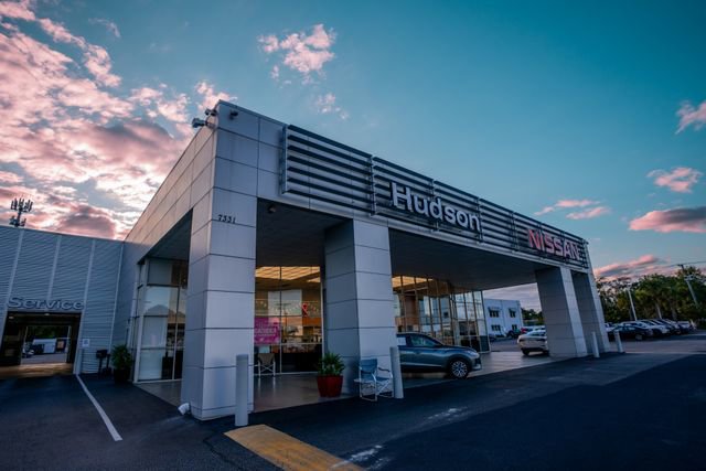 Used 2023 Nissan Frontier SV w/ Midnight Edition Package image 7