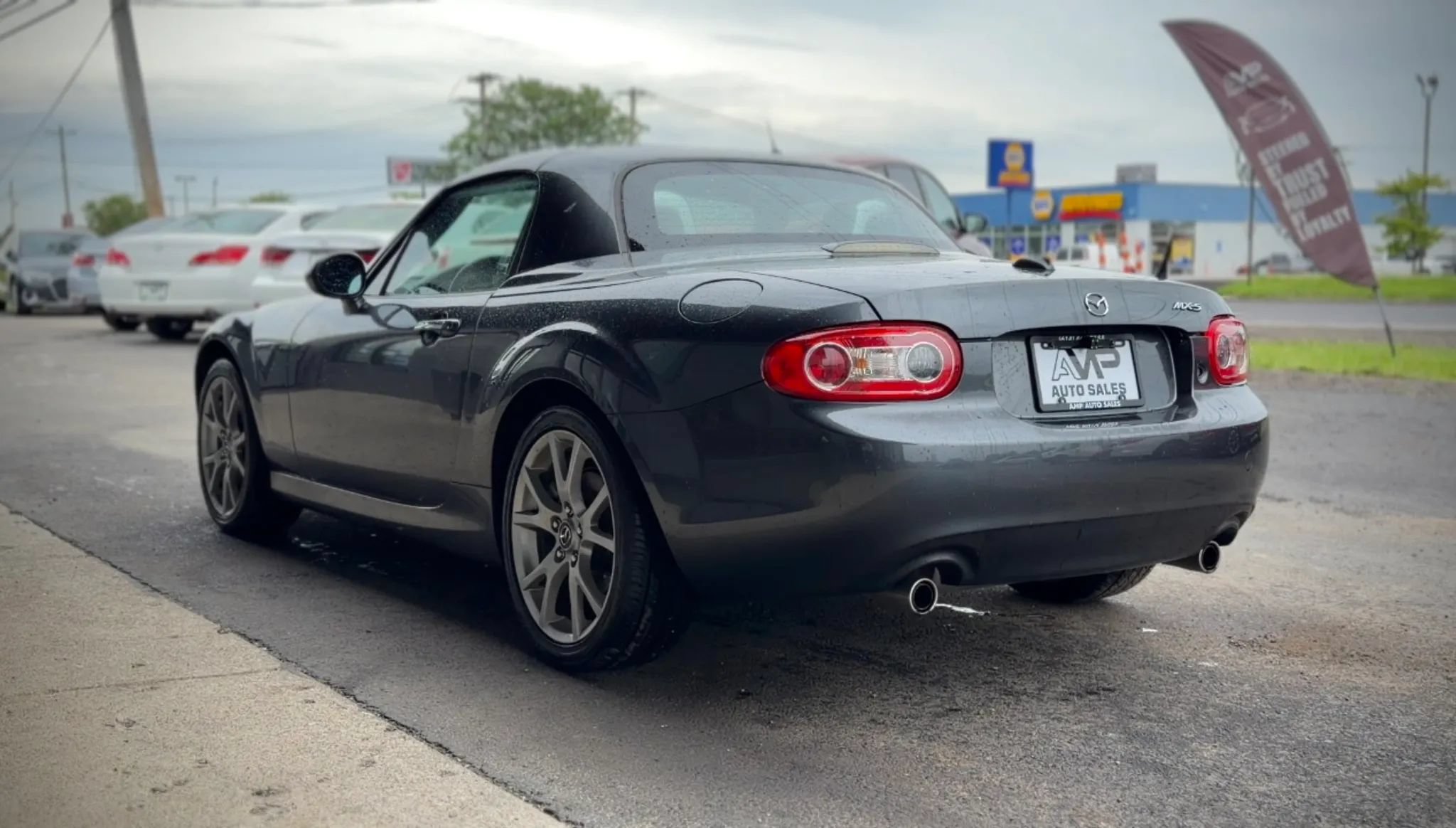 Used 2015 MAZDA MX-5 Miata Grand Touring w/ Premium Package RWD image 7