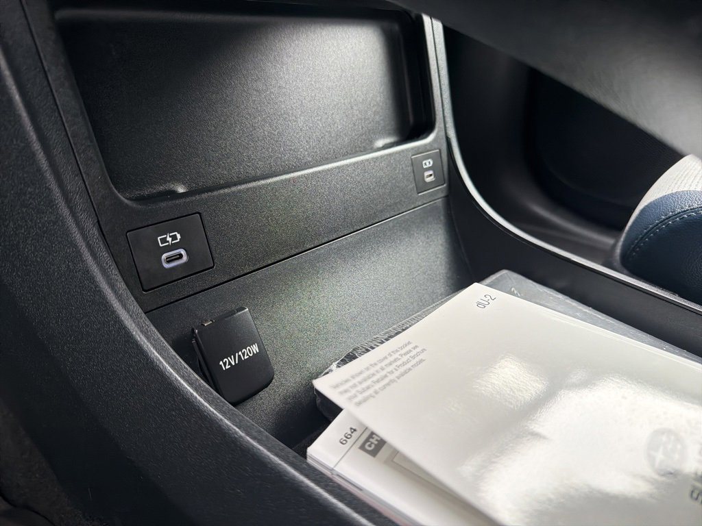 Certified 2024 Subaru Solterra Limited image 37