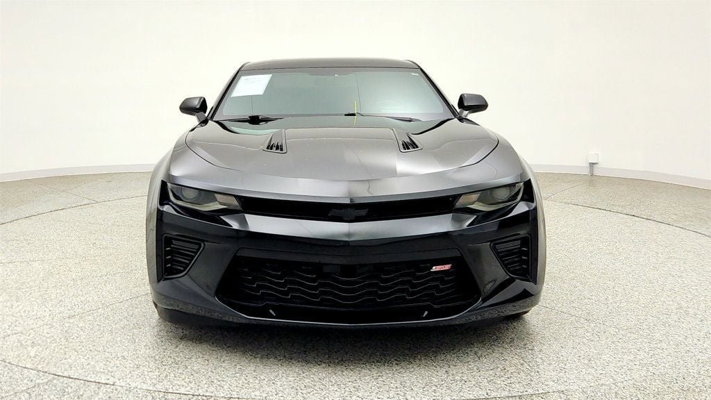 Used 2017 Chevrolet Camaro SS RWD image 2