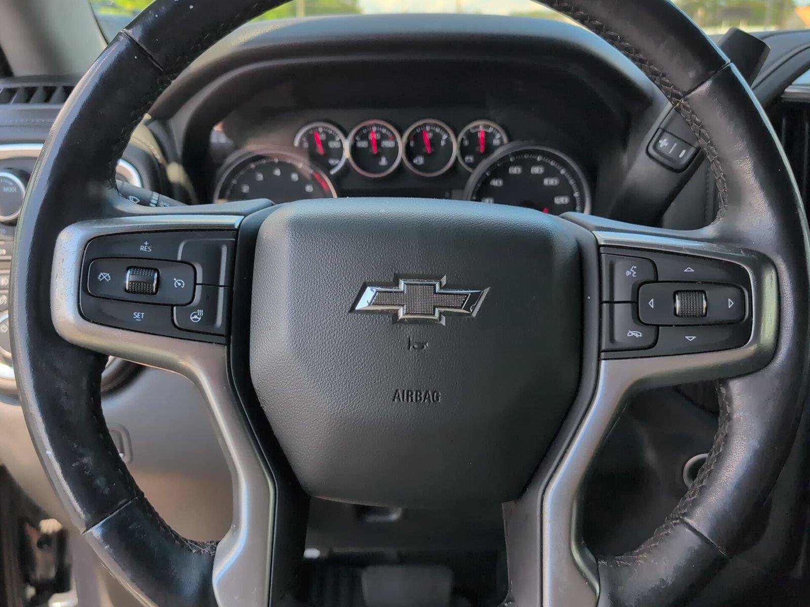 Used 2021 Chevrolet Silverado 1500 RST w/ Z71 Off-Road Package AWD/4WD image 25