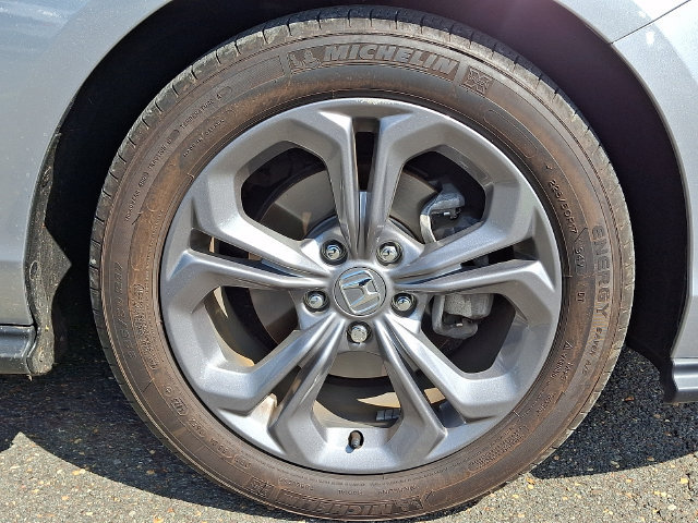 Certified 2024 Honda Accord EX image 8