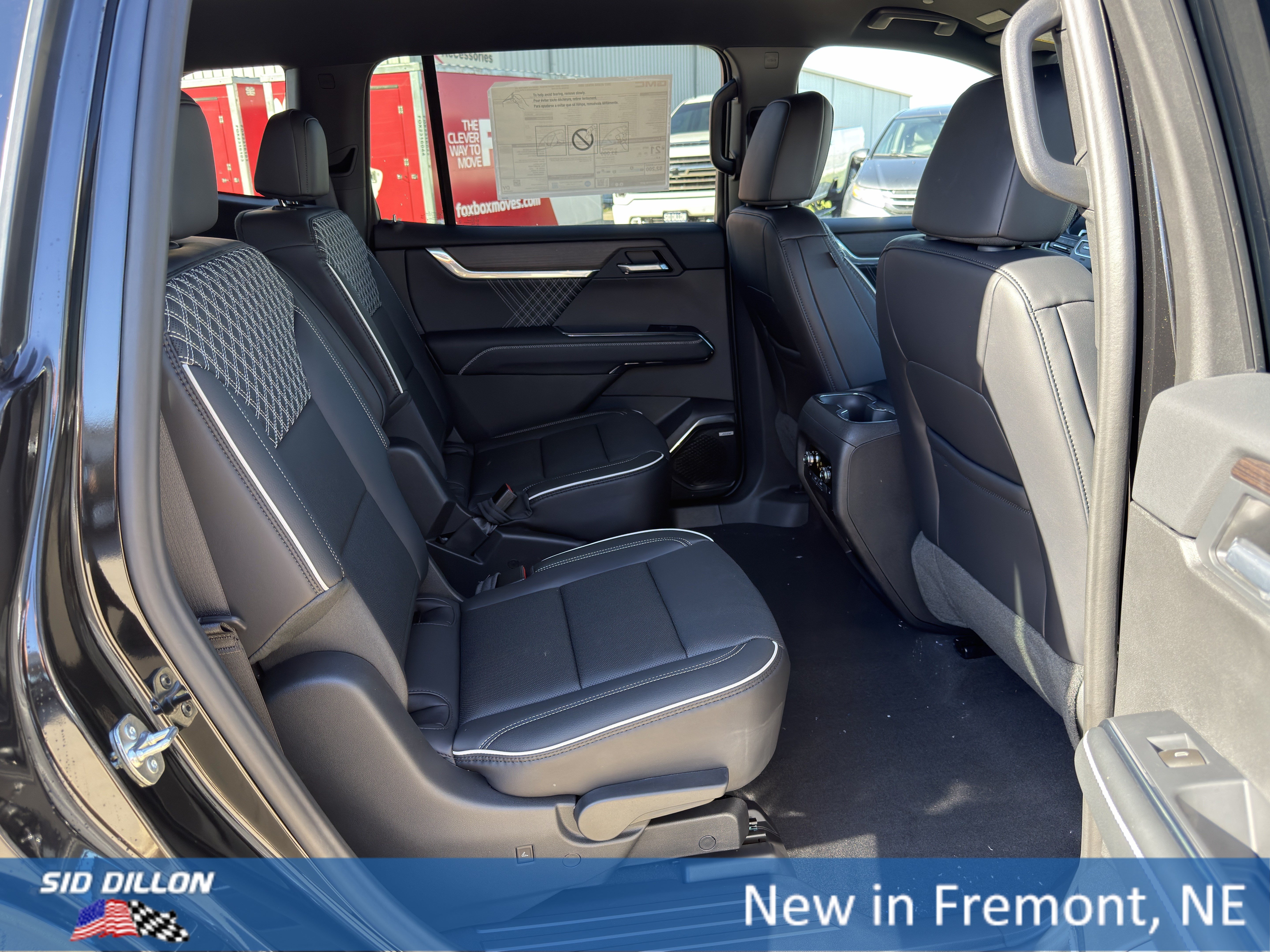 New 2027 GMC Acadia Denali w/ LPO, Floor Liner Package AWD/4WD image 19