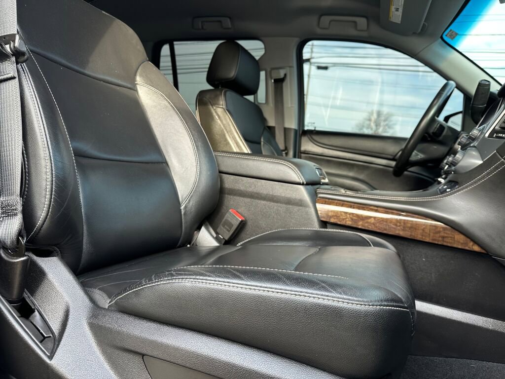 Used 2019 Chevrolet Tahoe LT image 32