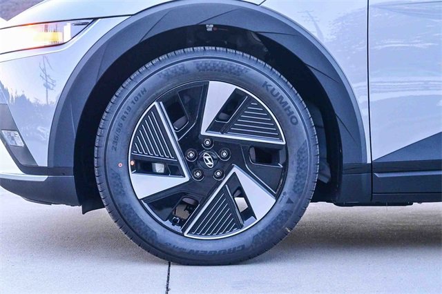 New 2026 Hyundai Ioniq 5 SE image 11