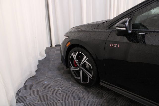 New 2026 Volkswagen GTI SE image 19
