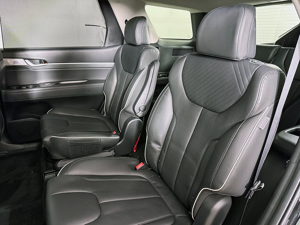 Used 2023 Hyundai Palisade SEL w/ Premium Package image 34