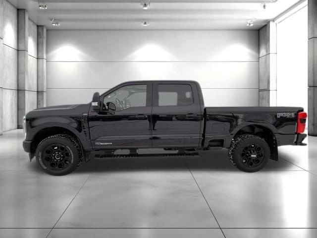 Used 2025 Ford F350 Lariat w/ Black Appearance Package image 4