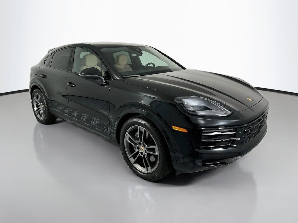 Certified 2024 Porsche Cayenne Coupe AWD/4WD image 7