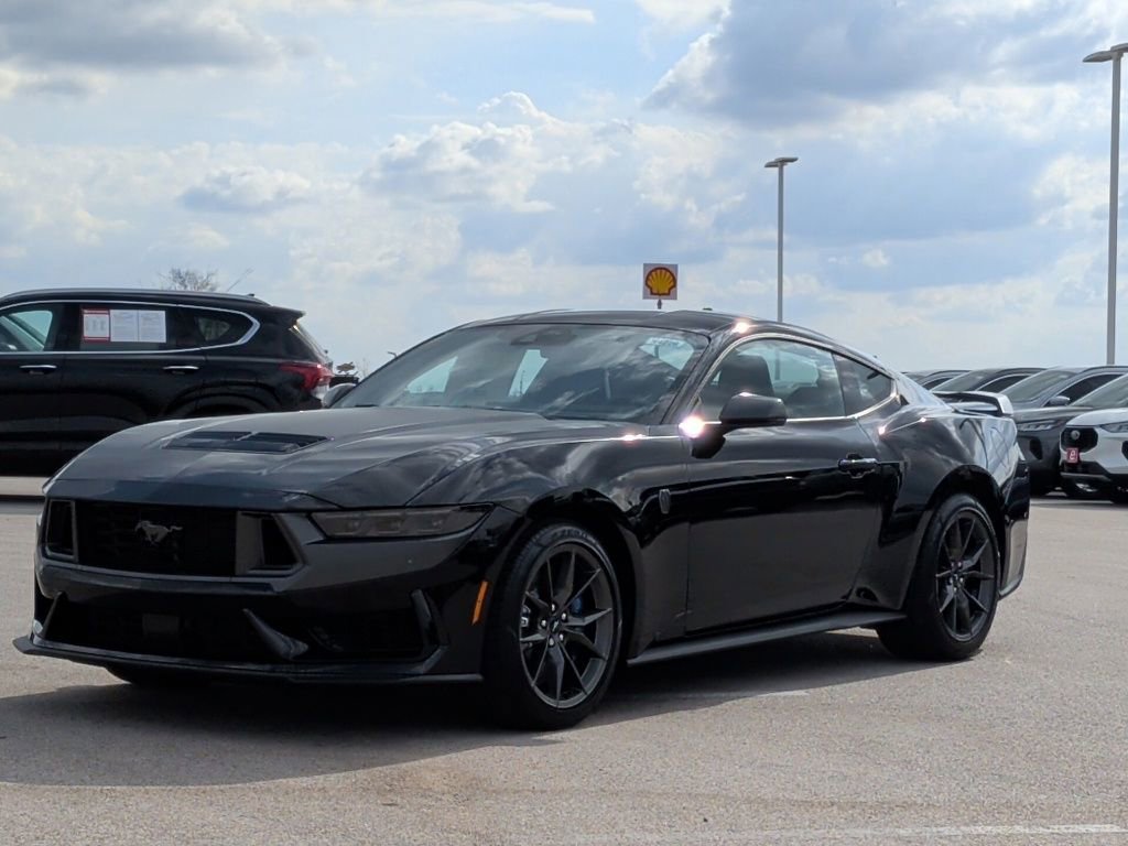 New 2026 Ford Mustang Dark Horse image 3