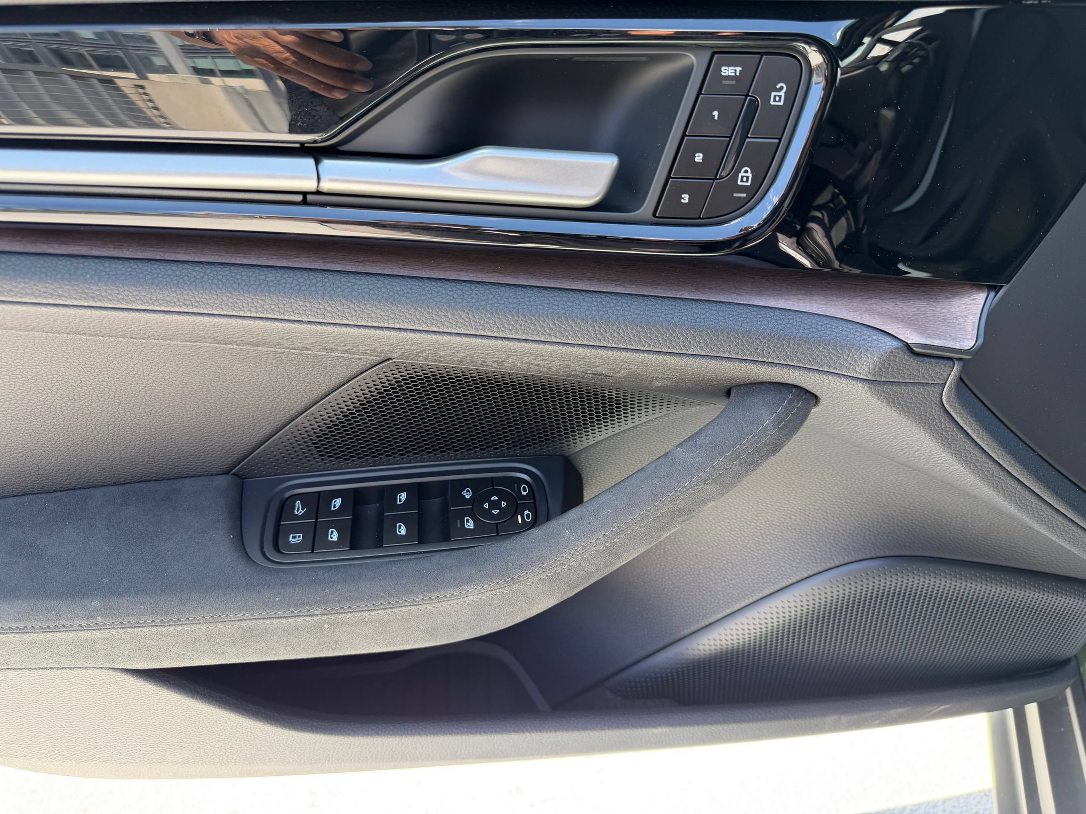 New 2026 Porsche Panamera 4 AWD/4WD image 23