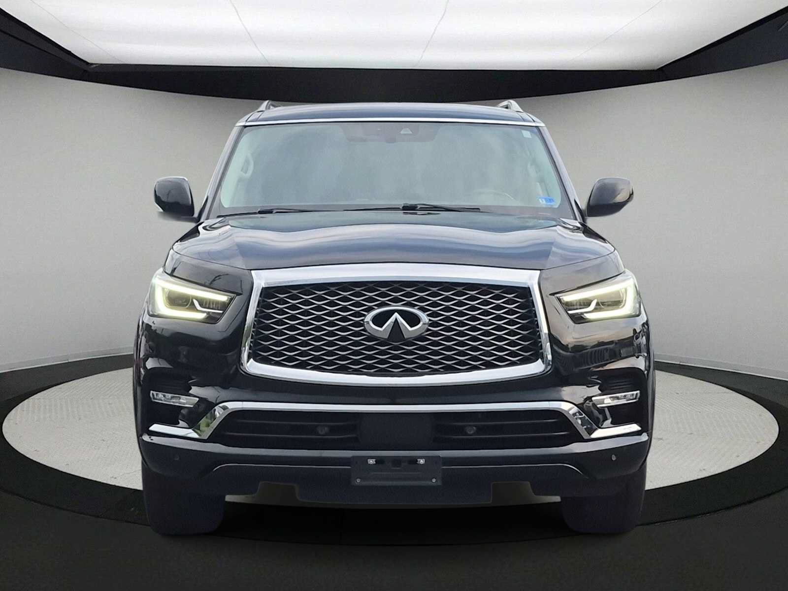 Used 2021 INFINITI QX80 Luxe w/ Cargo Package AWD/4WD image 3