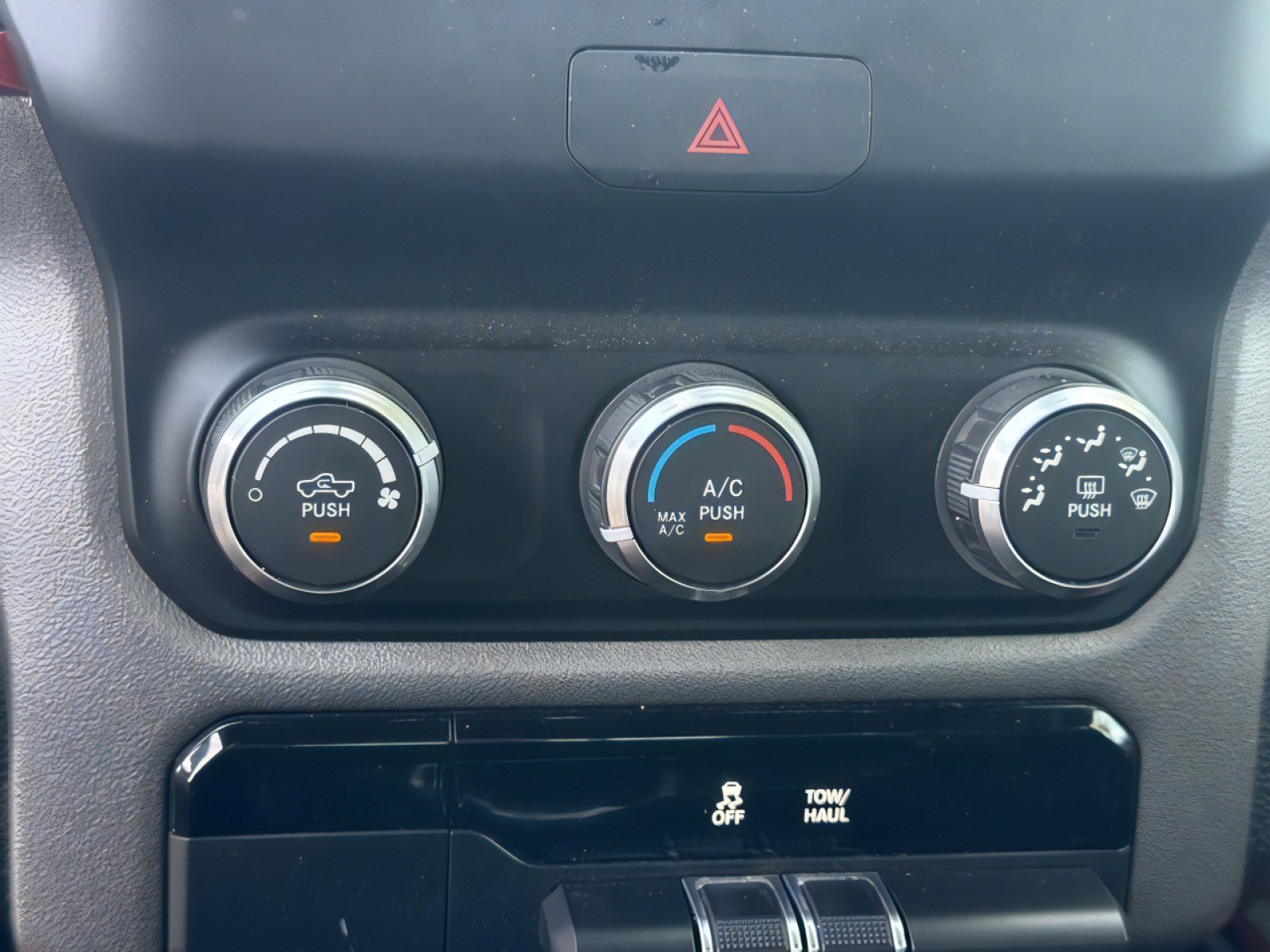 Used 2019 RAM 1500 Rebel image 23