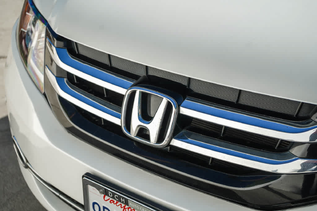 Used 2015 Honda Odyssey Touring image 9