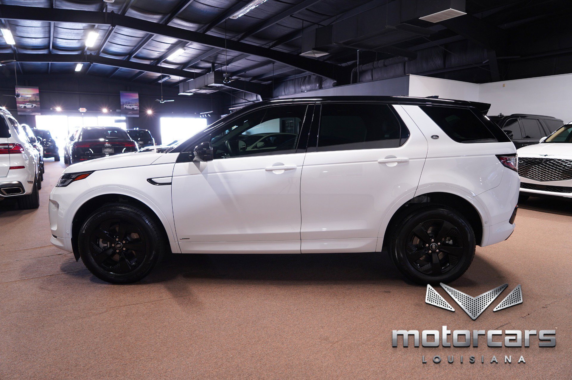 Used 2021 Land Rover Discovery Sport S R-Dynamic image 4