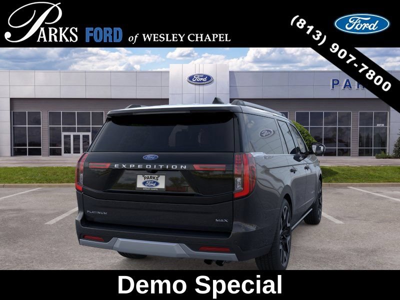 New 2026 Ford Expedition Max Platinum w/ Platinum Ultimate Package AWD/4WD image 8