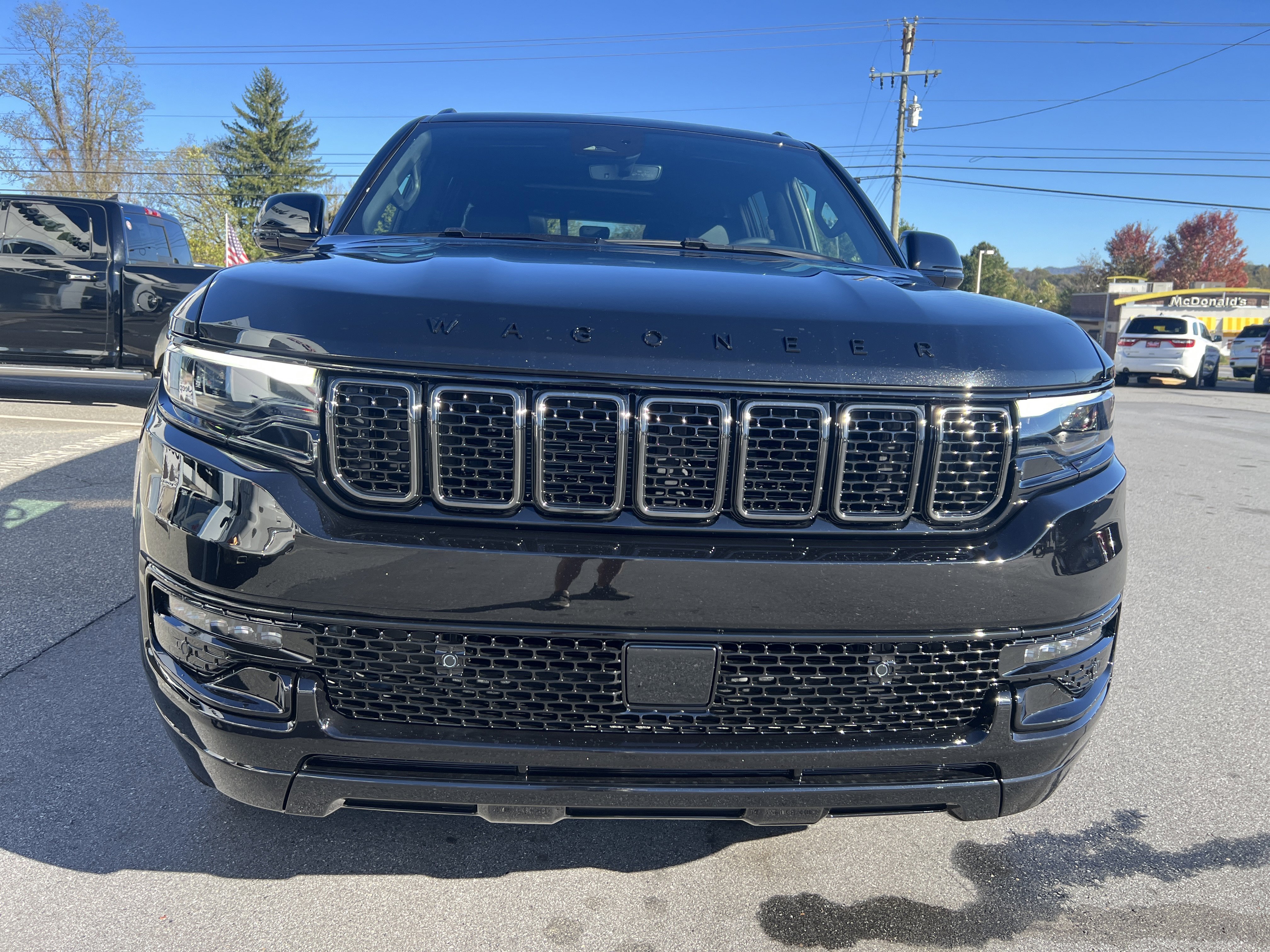 New 2025 Jeep Wagoneer Series II image 5