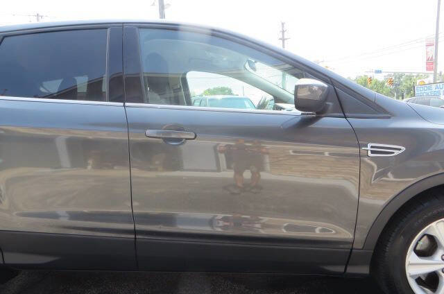 Used 2014 Ford Escape SE image 18