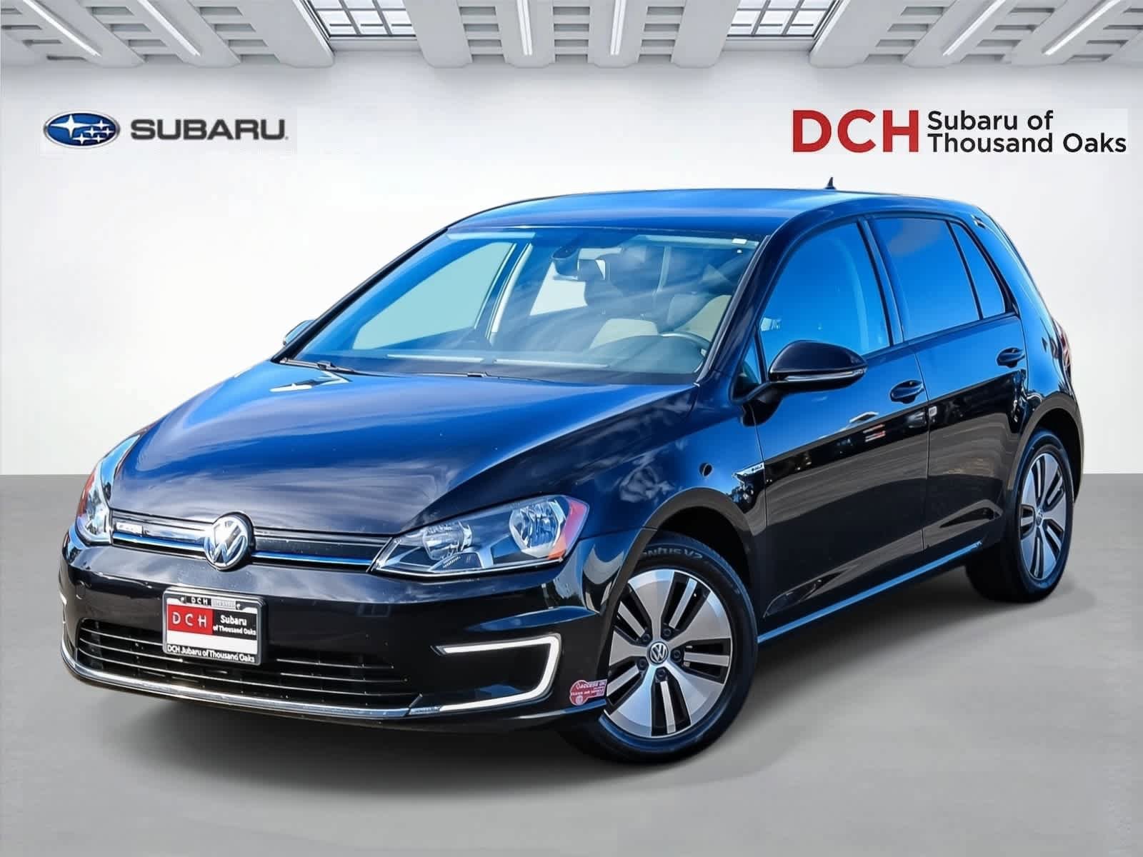 Used 2016 Volkswagen e-Golf SE w/ DC Fast Charging Package