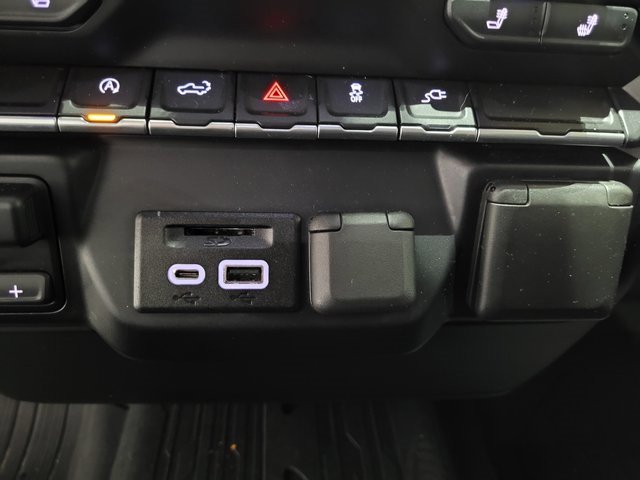 Used 2019 Chevrolet Silverado 1500 LT w/ All-Star Edition image 36