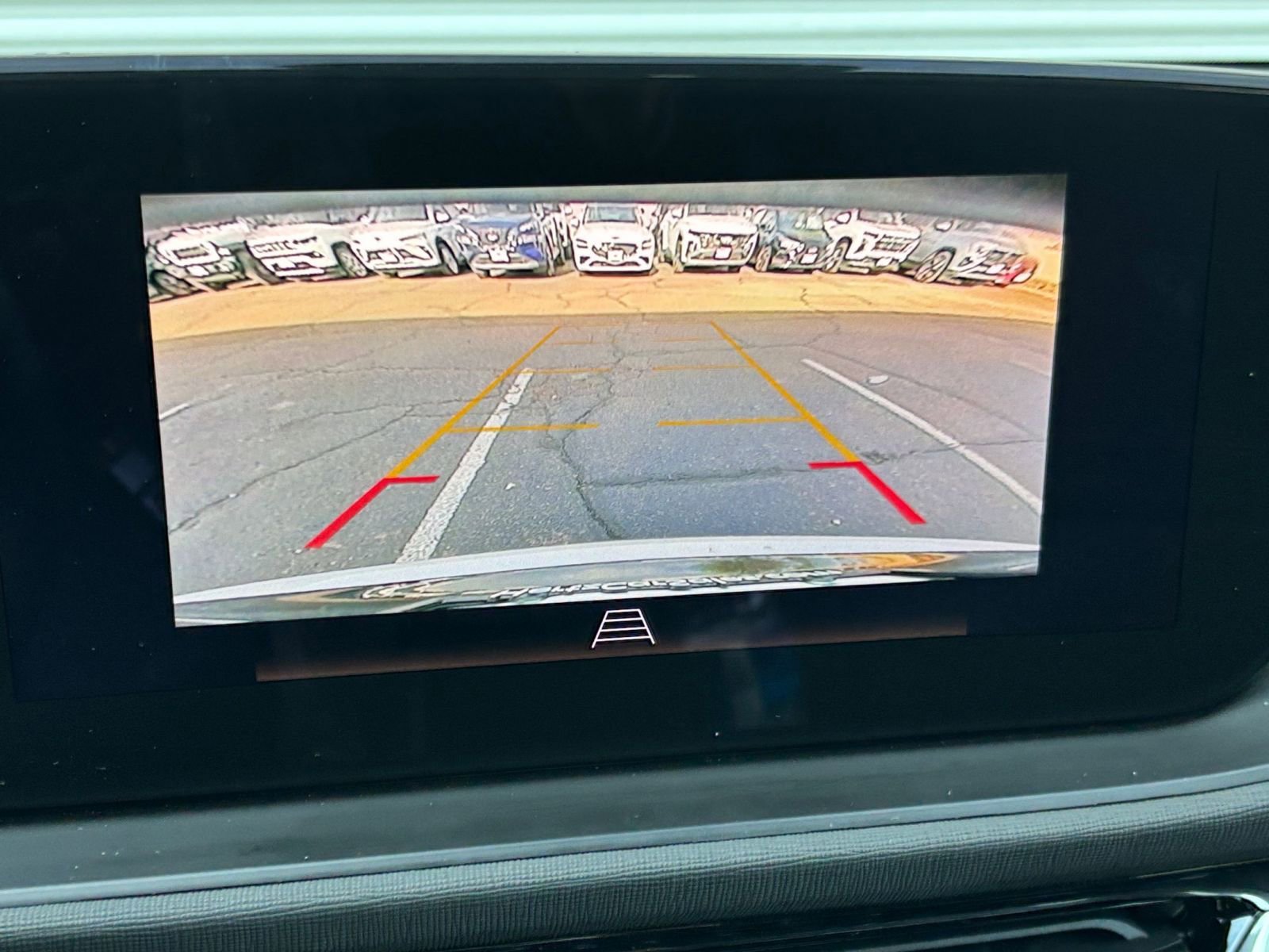 Used 2025 Buick Envista Sport Touring image 22