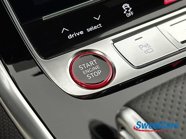 Used 2024 Audi RS Q8 image 33