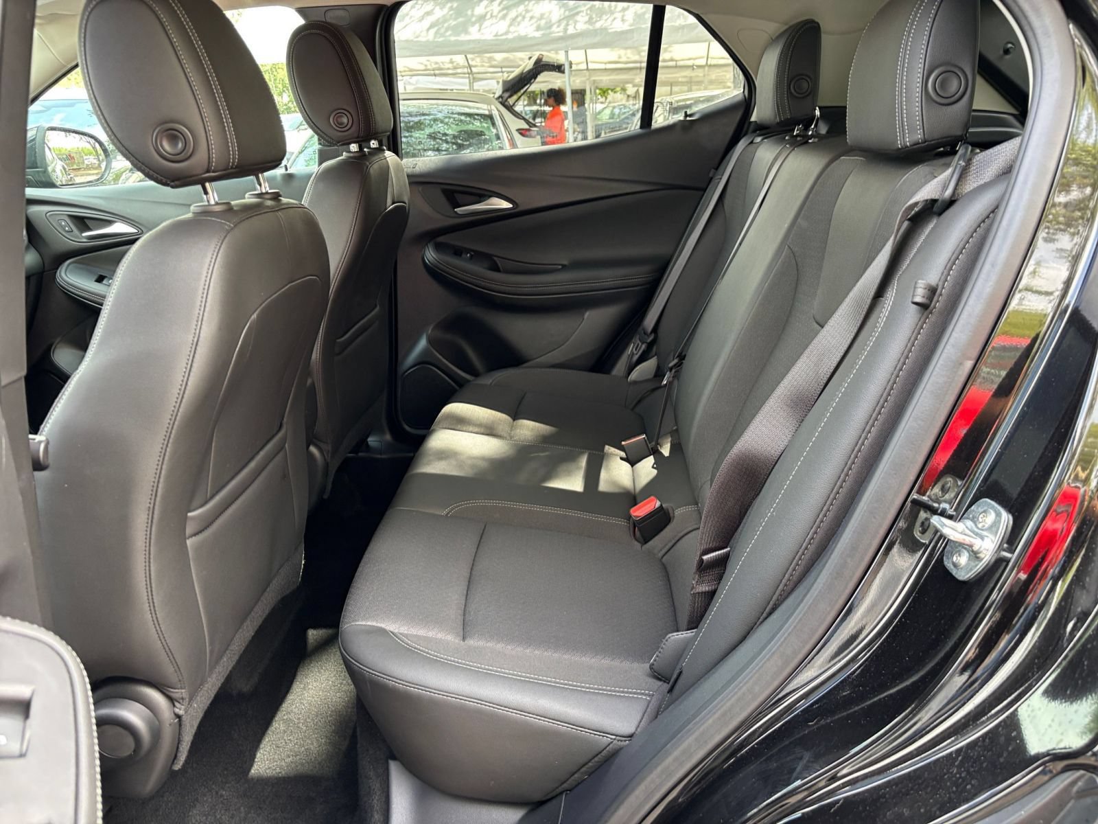 Used 2025 Buick Encore GX Preferred FWD image 38