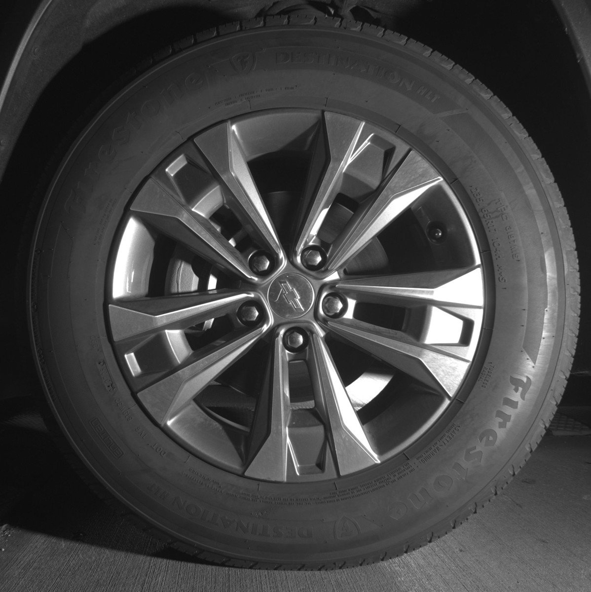 Used 2025 Chevrolet Equinox LT FWD image 12