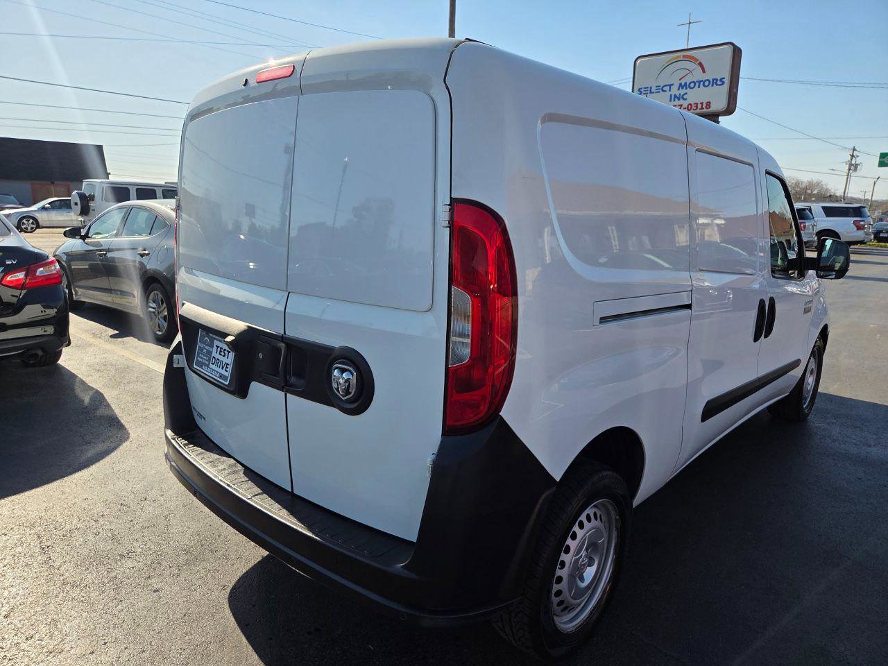 Used 2019 RAM ProMaster City Tradesman image 4