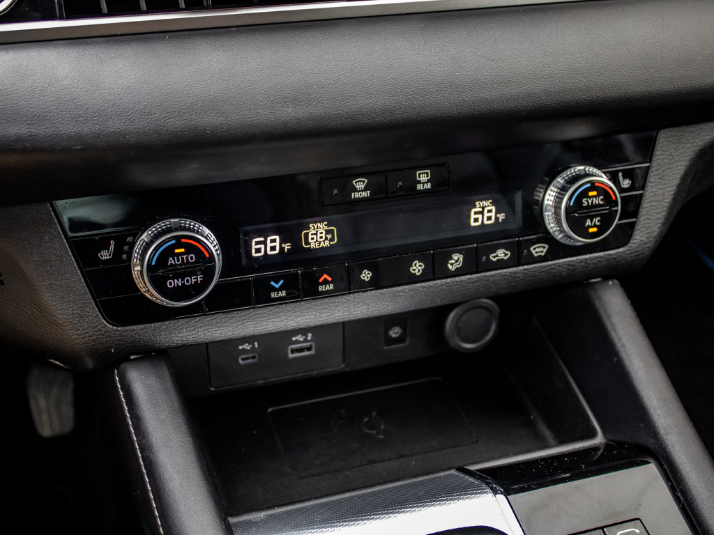 Used 2024 Mitsubishi Outlander SEL image 33