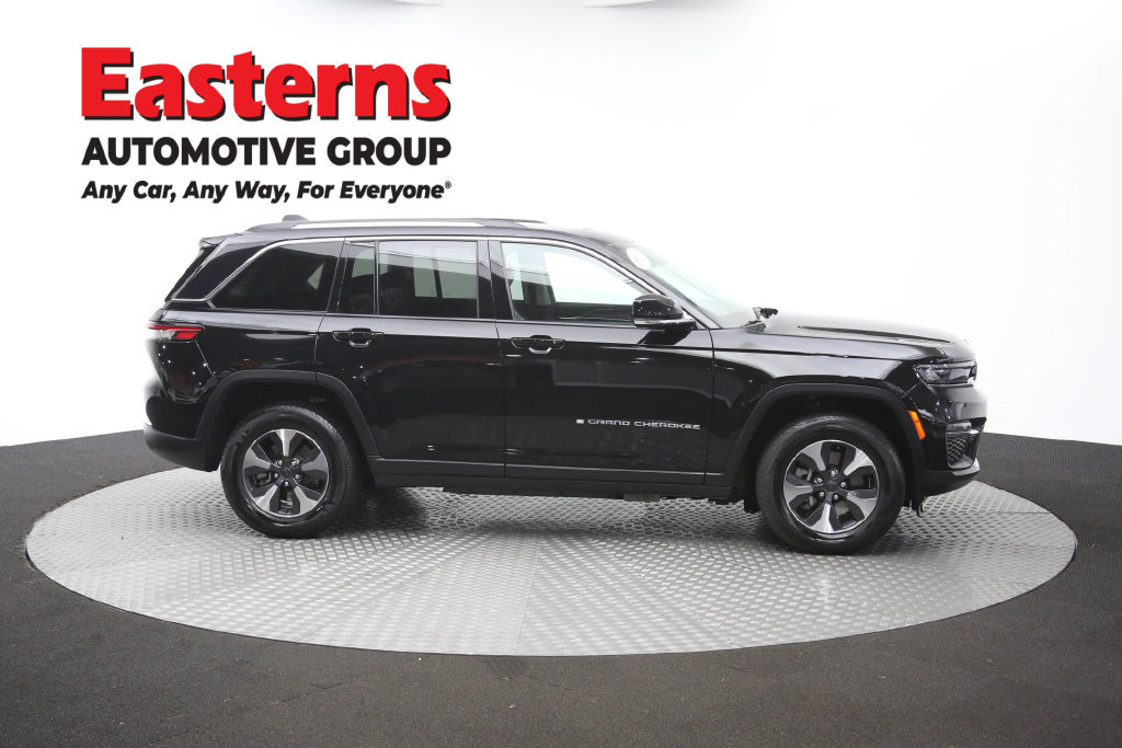 Used 2023 Jeep Grand Cherokee 4WD 4xe image 56