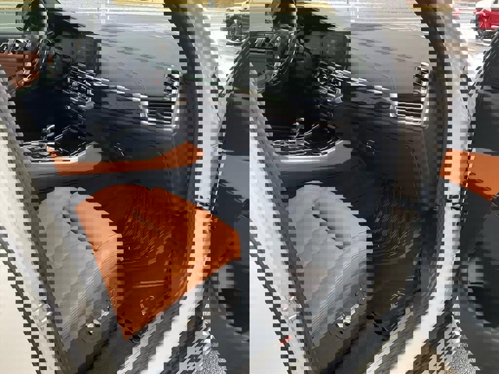 Used 2021 BMW X5 xDrive40i w/ Convenience Package image 23