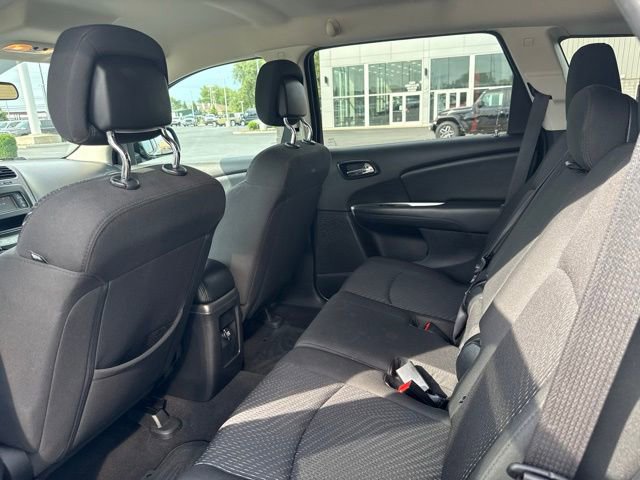 Used 2017 Dodge Journey SE FWD image 26