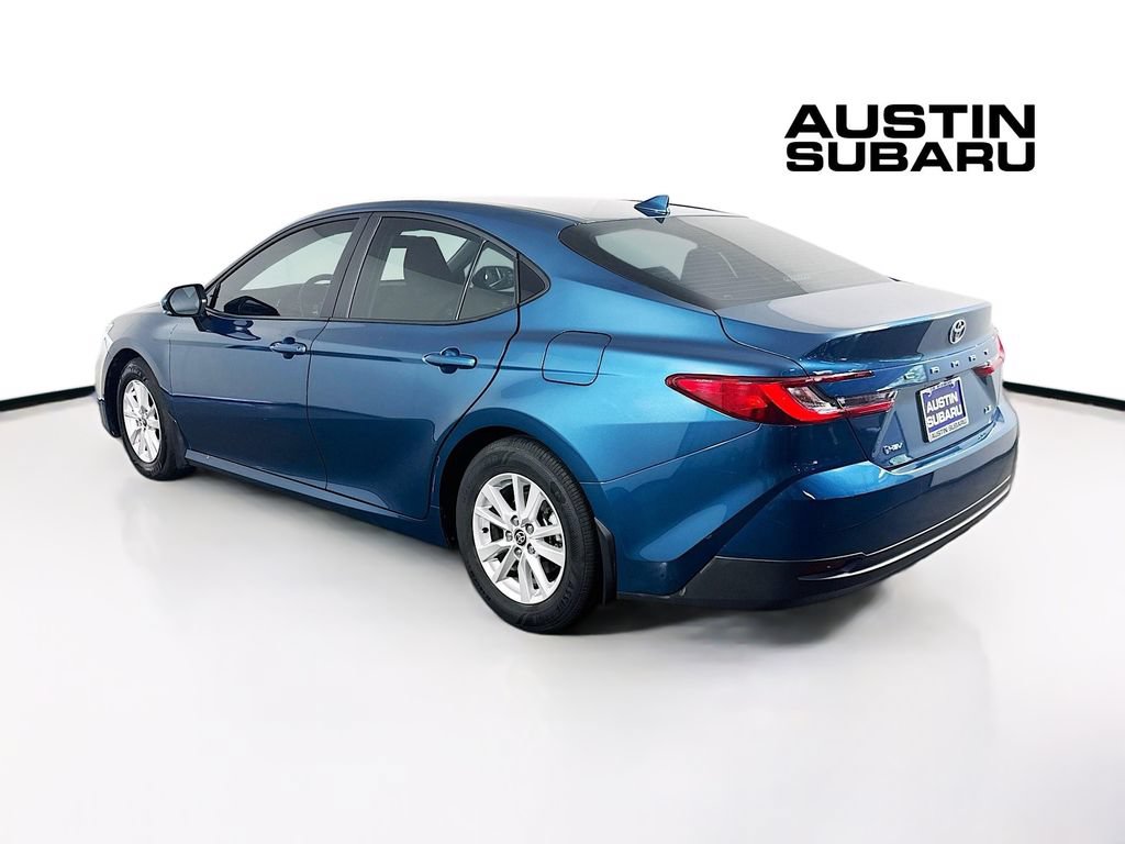 Used 2025 Toyota Camry LE w/ Convenience Package FWD image 5