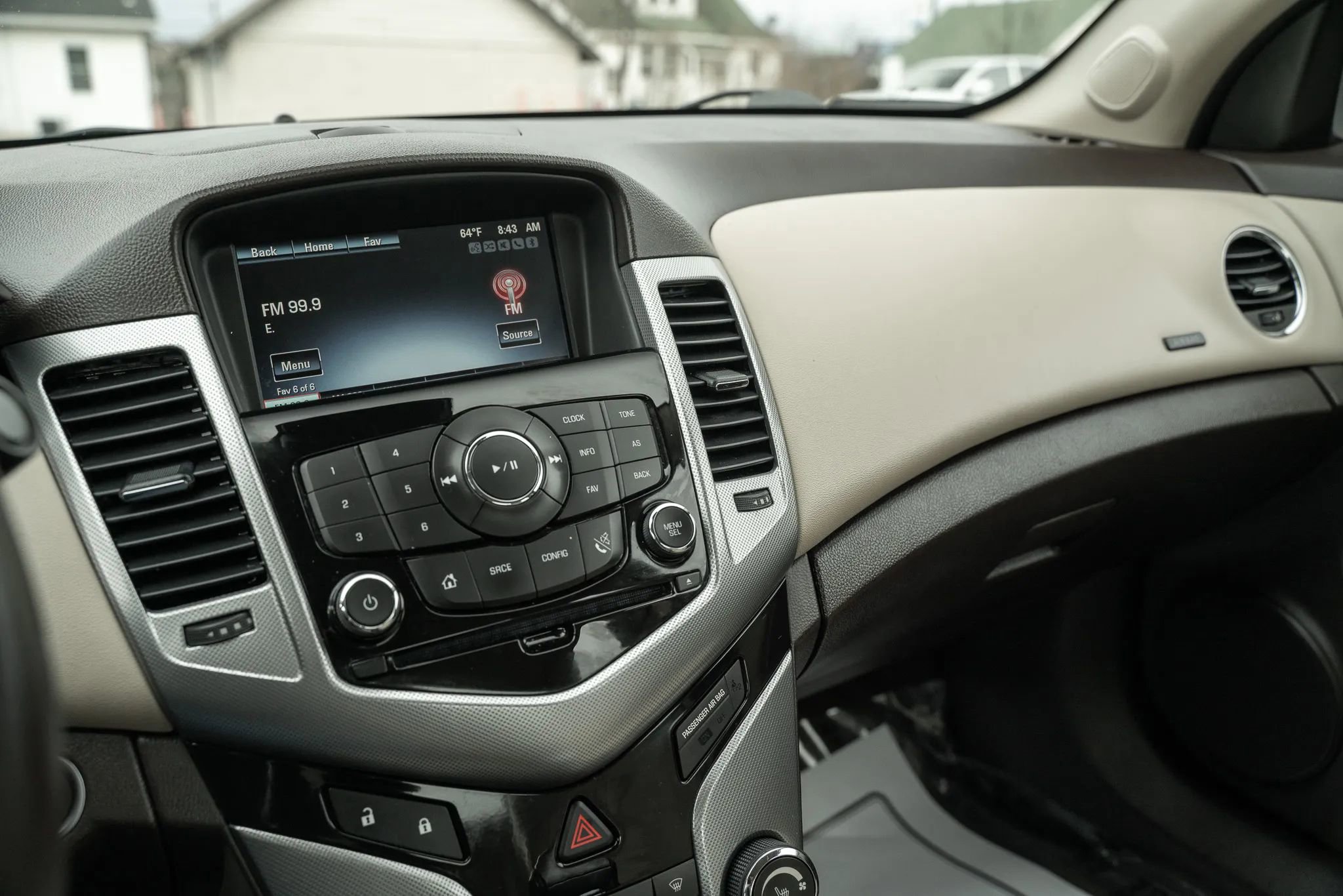 Used 2013 Chevrolet Cruze LTZ FWD image 17